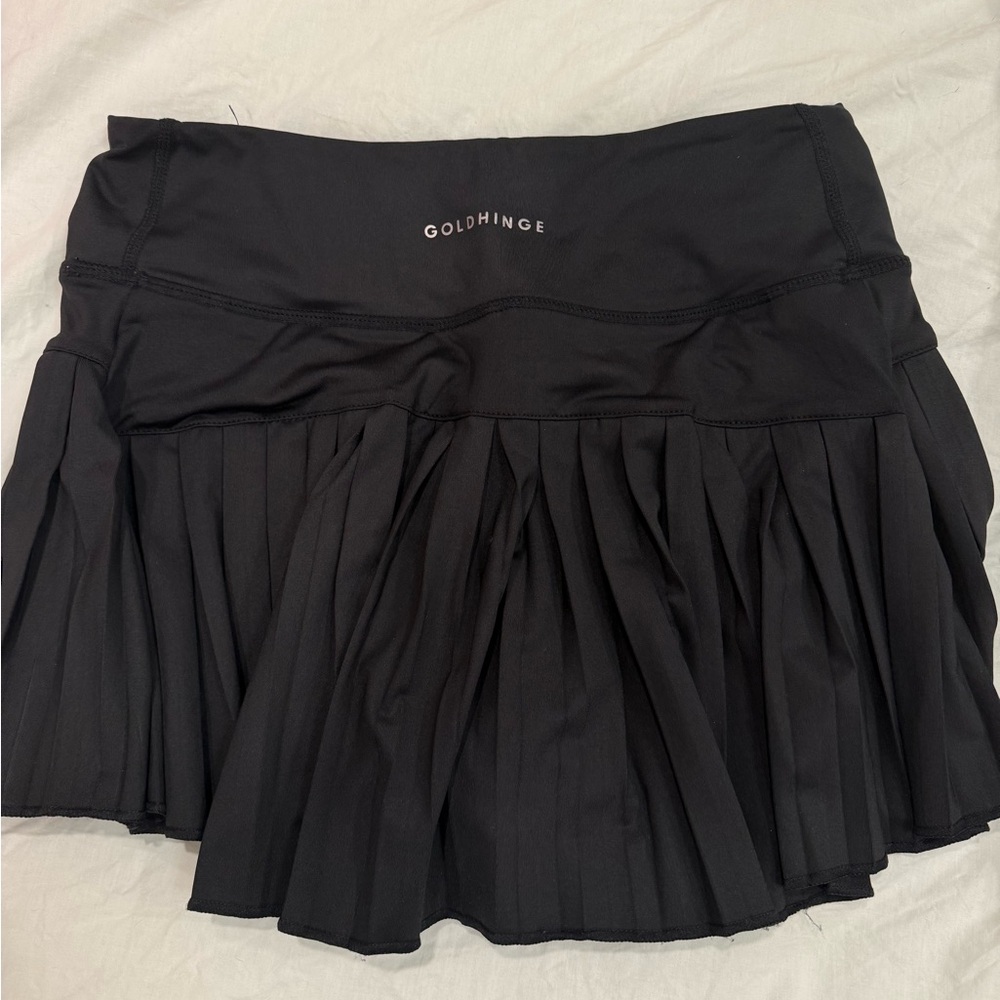 Gold Hinge Black Pleated Skirt